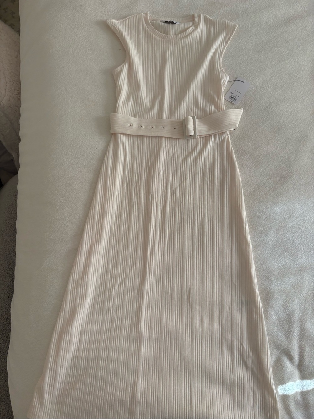 Nine West Sleeveless Ribbed Midi Dress